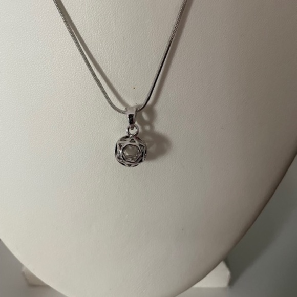 Merkaba Silver Sphere Jewish Start Necklace - Picture 2 of 5